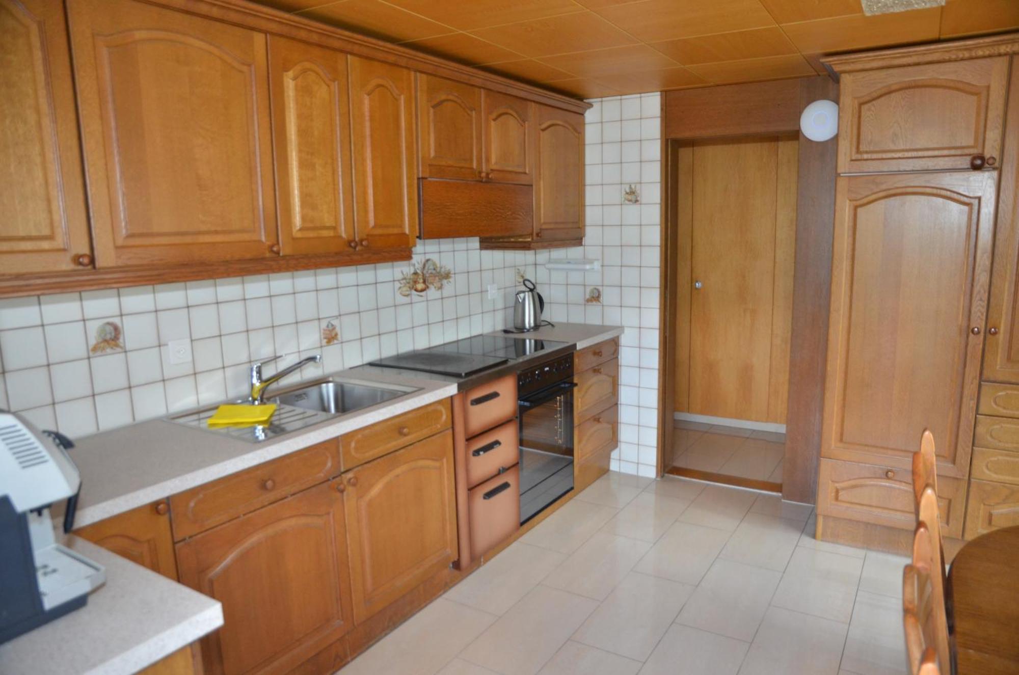 Grosse, Schoene Wohnung Im Gruenen Brig Dış mekan fotoğraf